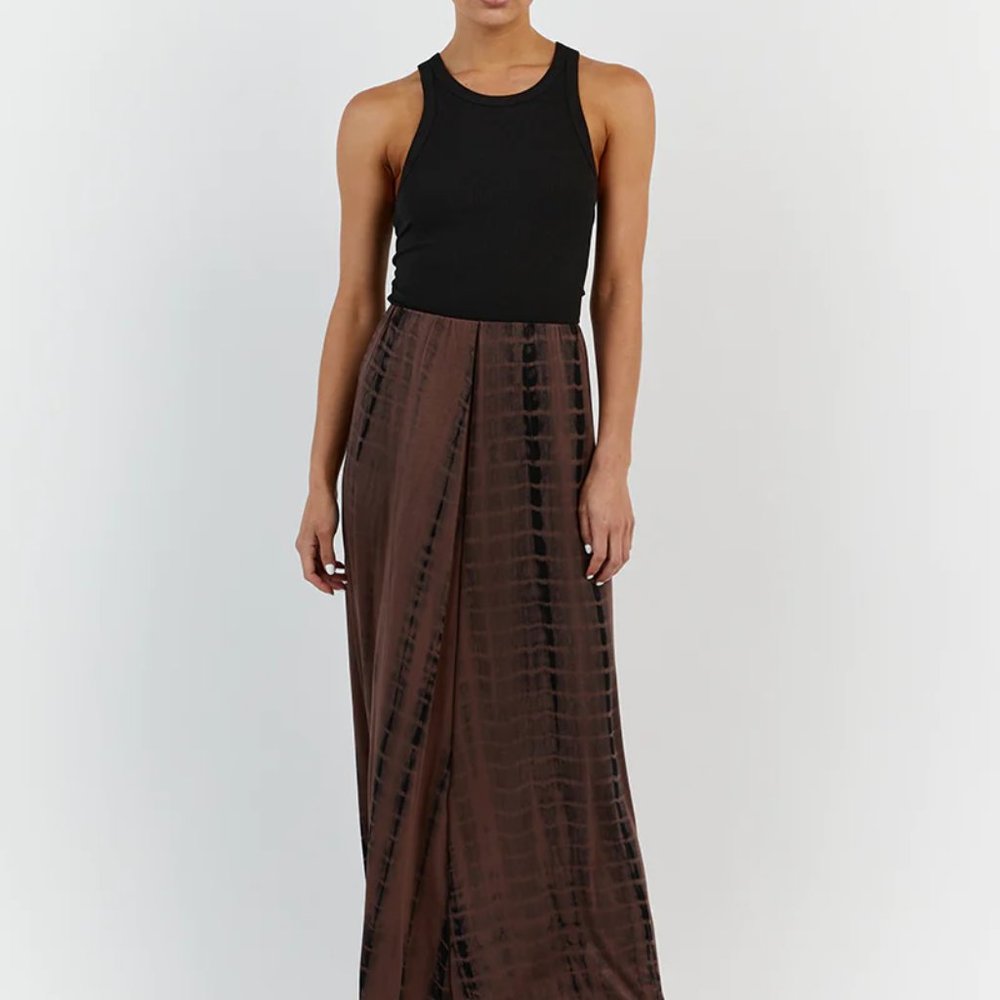 Dissh Beau Choc Tie Dye Midi Skirt - Medium - BRAND NEW